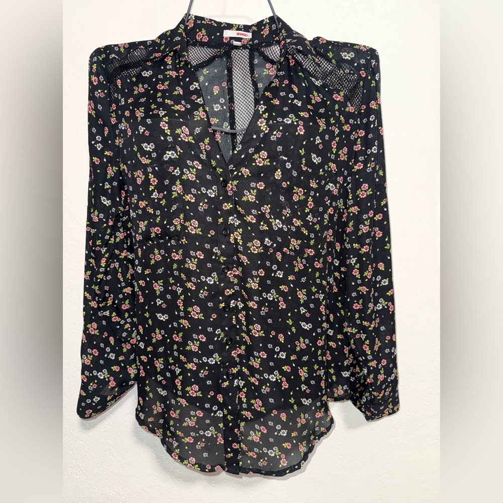 BONGO Chic Black Floral Blouse